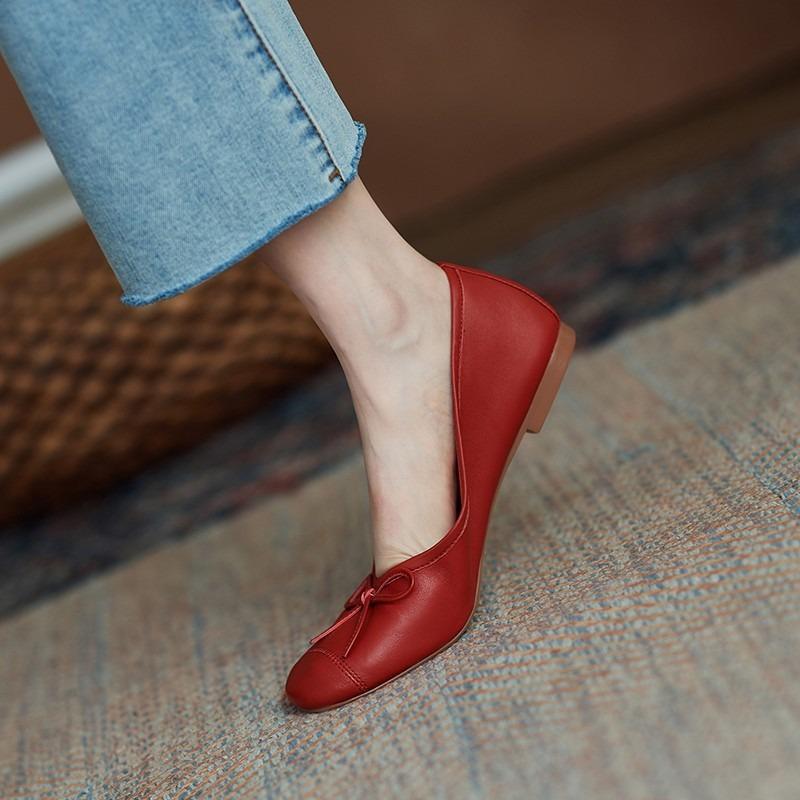 Soft leather single shoes women's spring and summer new round head soft sole Mary Jane flats bow light mouth ballet small red shoes