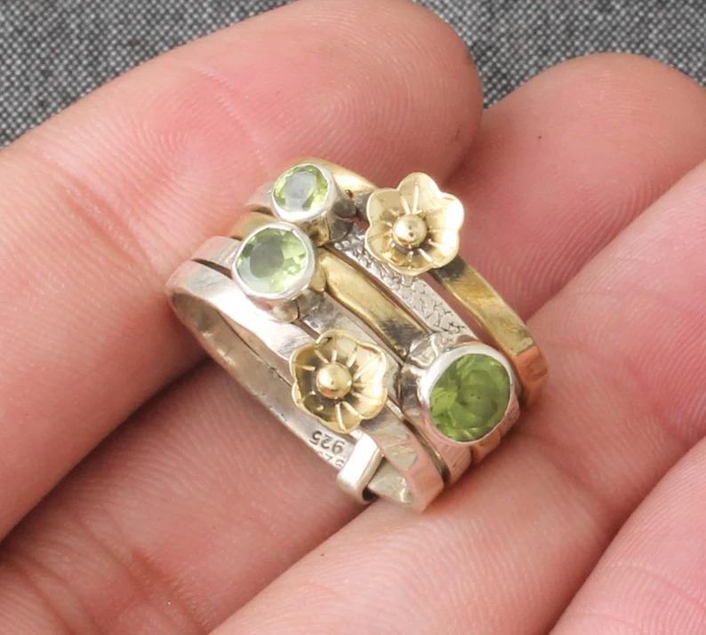 Peridot Ring, Solid 925 Sterling Silver Ring, Gemstone Ring, Spinner Ring, Floral Ring, Spinner Band, Meditation Ring