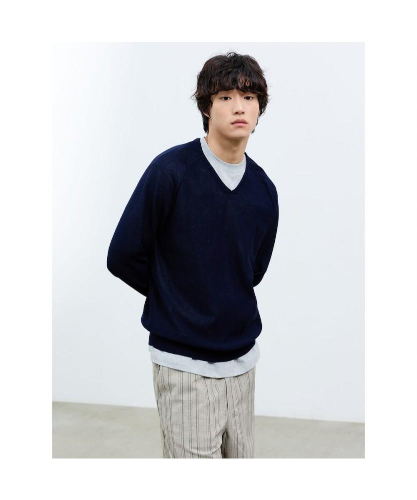 Saendeusaundeu (Unisex) Sheer V-Neck Sweater Navy