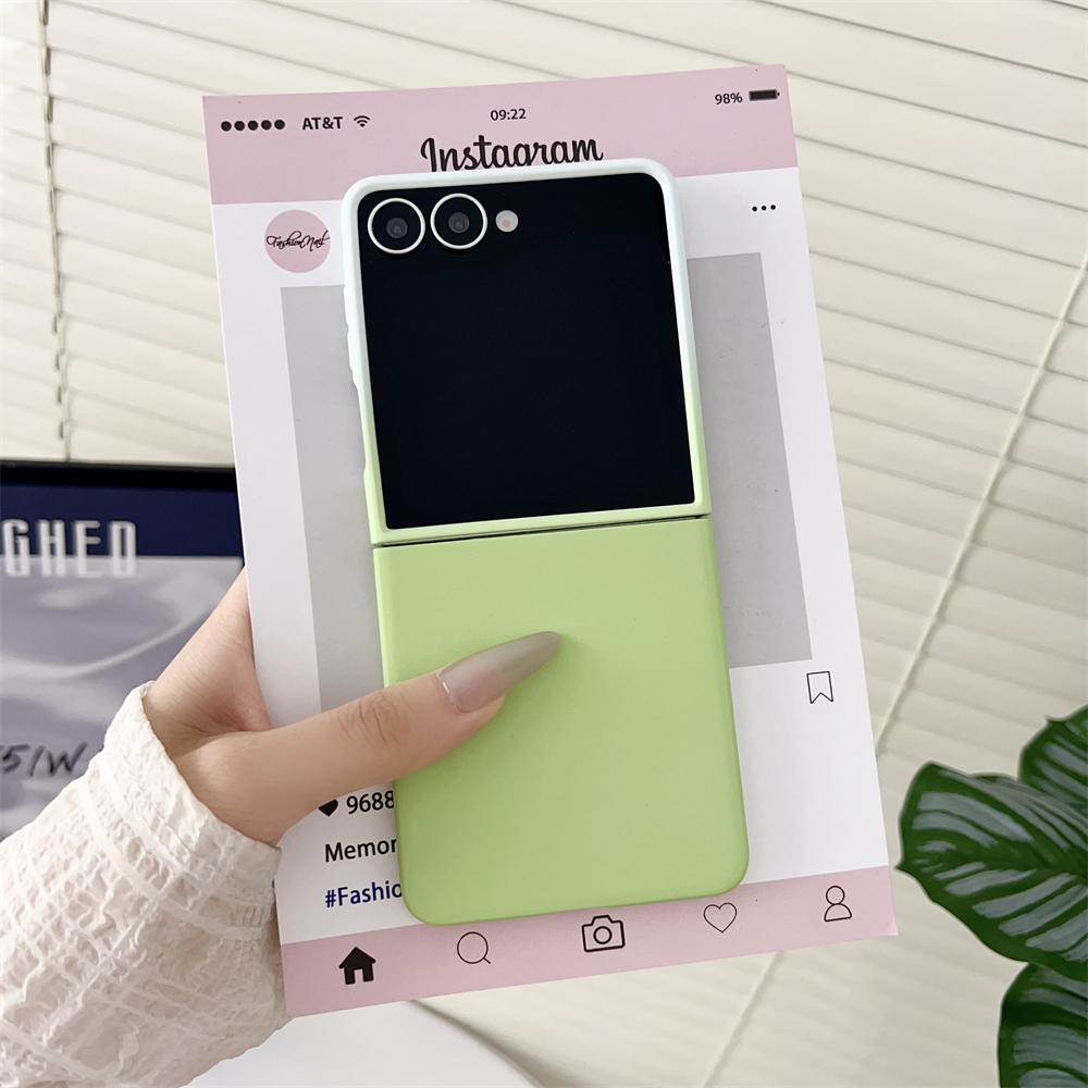 Luxury Matte Gradient Phone Case for Samsung Galaxy Z Flip 7 FE 6 5 4 3 Liquid Silicone Ultra Thin Shockproof Protect Soft Cover Skin Feel Back Shell