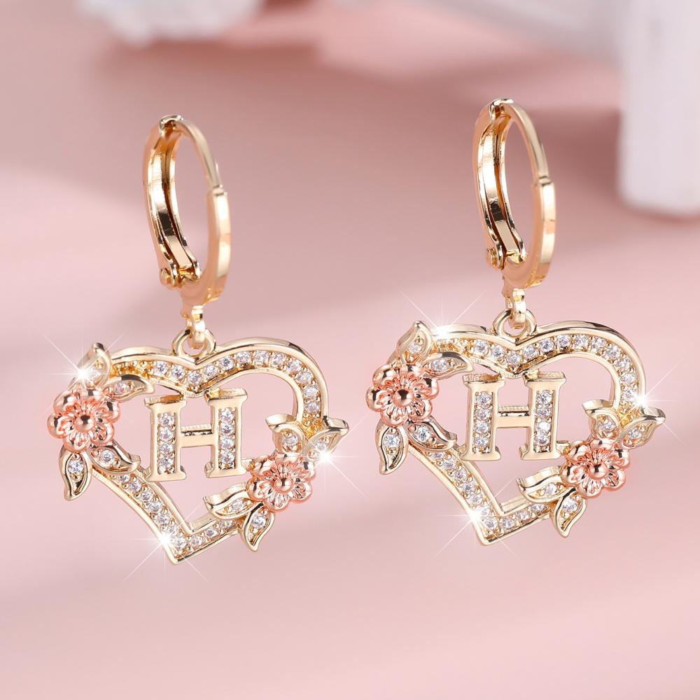 A-Z 26 Buchstaben Damen Herz Blume Creolen Vintage Goldfarbe Weiß Zirkon Hochzeits Schmuck Für Frauen