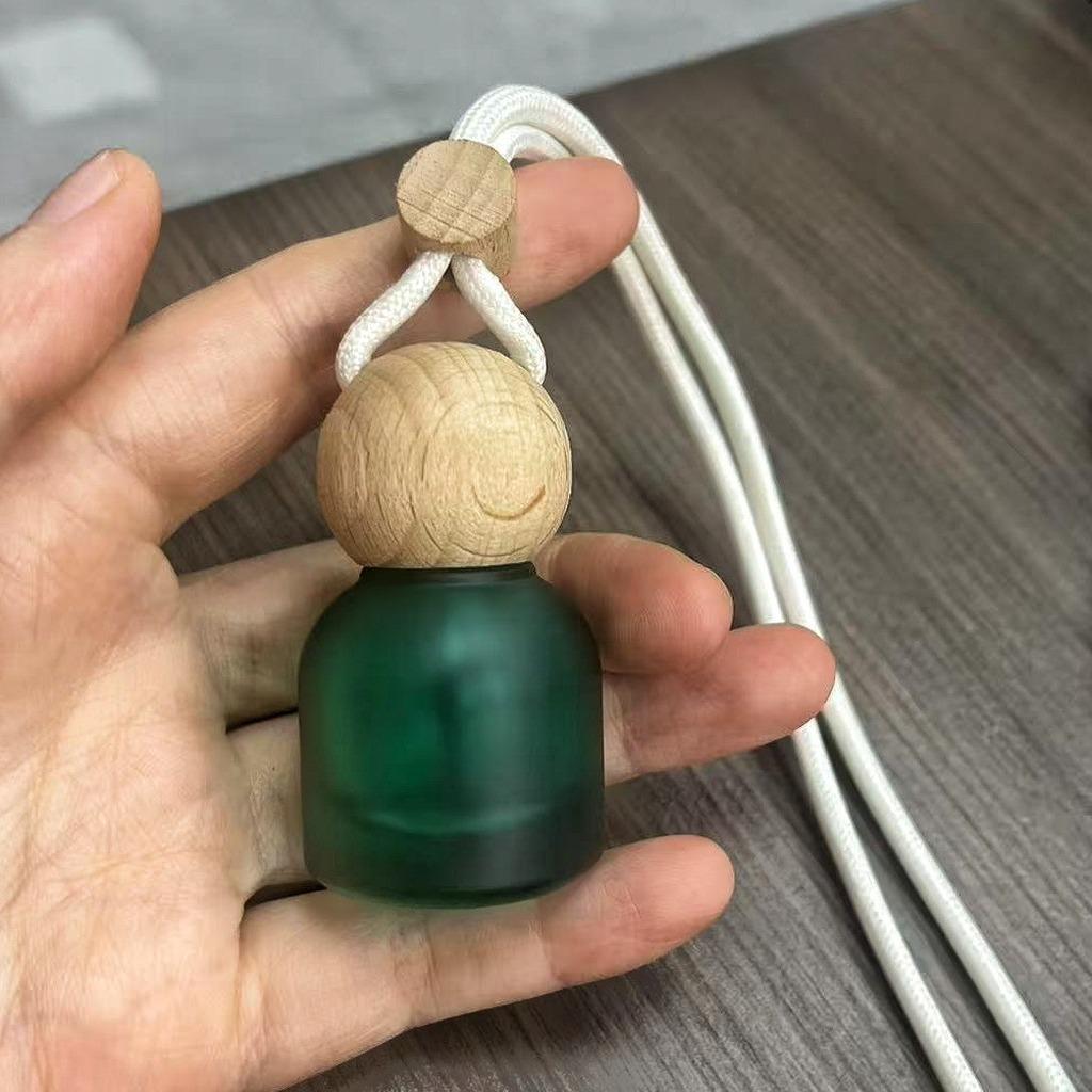 Frosted Glass Pendant Adjustable Car Diffuser Bottle Glass Beech Aromatherapy Bottle Minimalist Hanging Air Freshener For Small