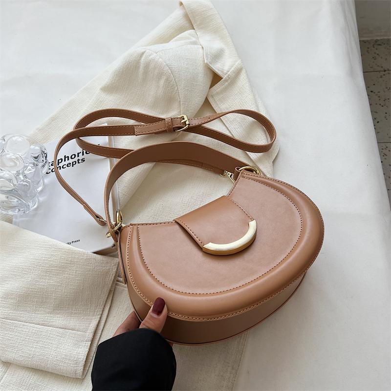 Saddle Shoulder Bags For Women 2026 New Small Women Underarm Bag High Quality Leather Women's Crossbody Bags Handbags And Purses