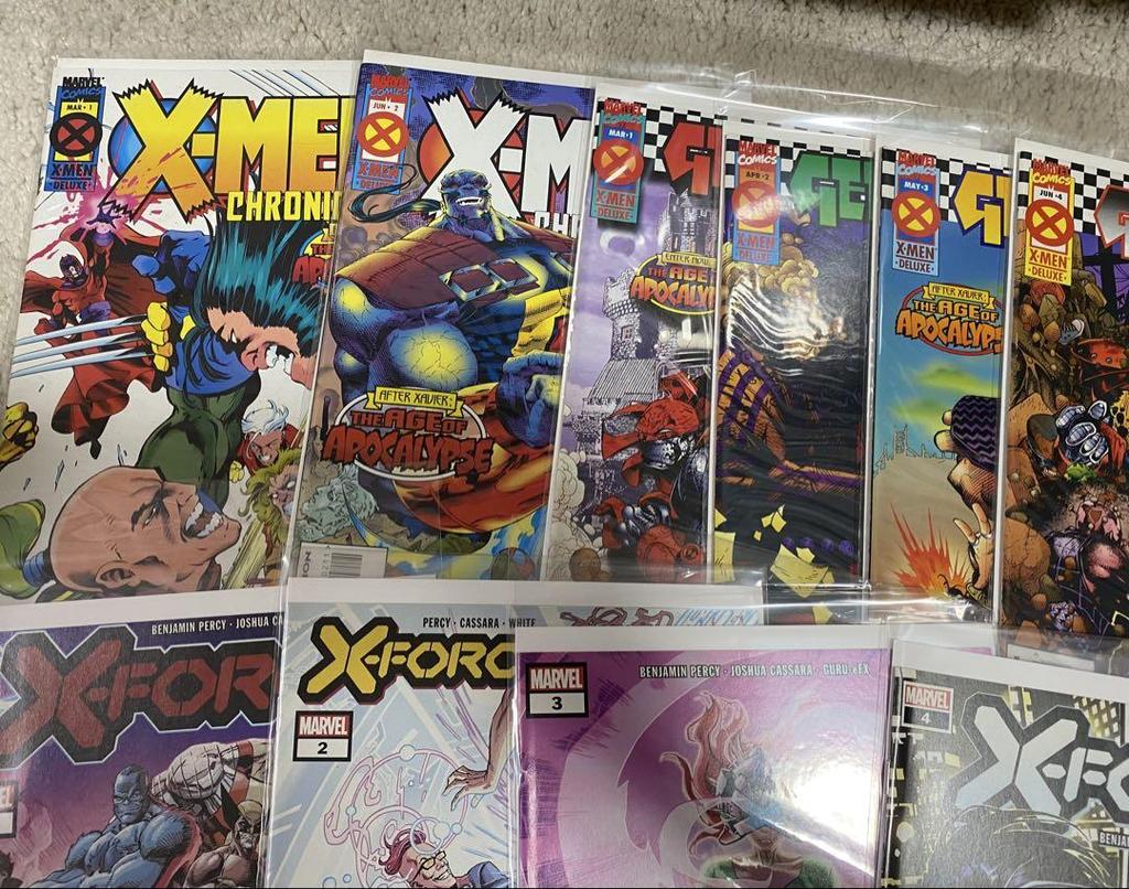 [USED] X-Men related American comic book set of 50 American comic book leaf