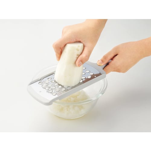 Takagi Kanesada Vegetable Cut Stainless Steel Grater, Dishwasher Safe, Easy-to-Grip Handle, Great for Grating Daikon Radish and Condiments, Made In Ja