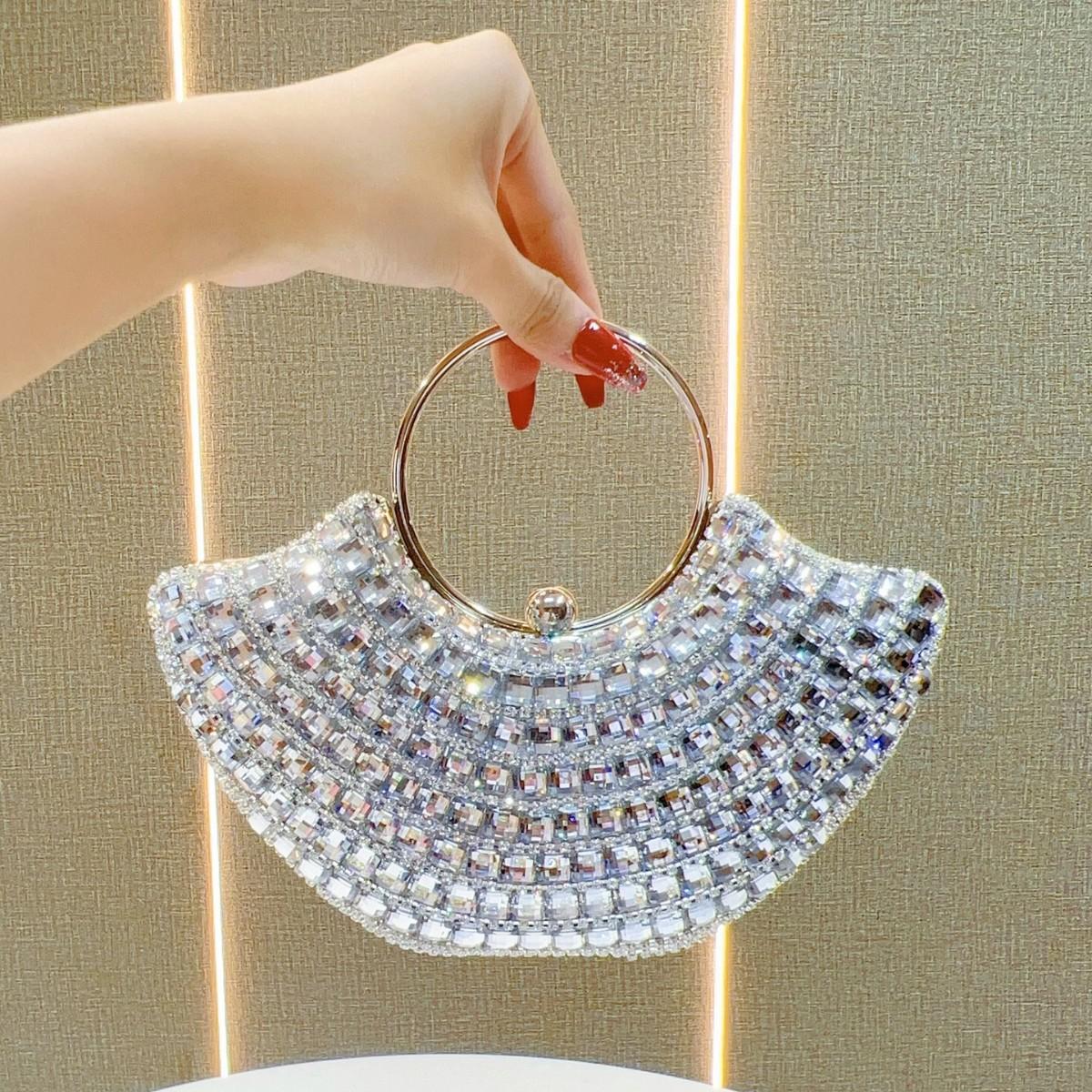 

New Style Evening Bag Women s Banquet Bag Crossbody Handbag Handbag Diamond-studded Temperament Shoulder Bag серебряный