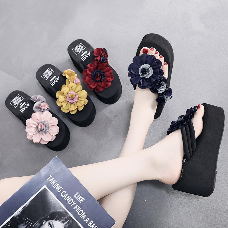 Fashion 2025 New Luxury Women's Slippers Summer 6cm Thick Bottom Beach Slippers Fashionable and Versatile Exquisite Flower Women's Shoes