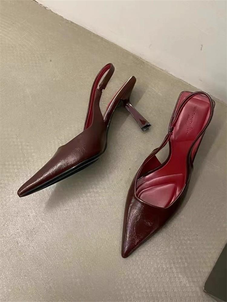 

Sexy royal sister leopard print pointed high heels women s 2024 summer new French temperament thin heel bag head sandals 40 бордовий