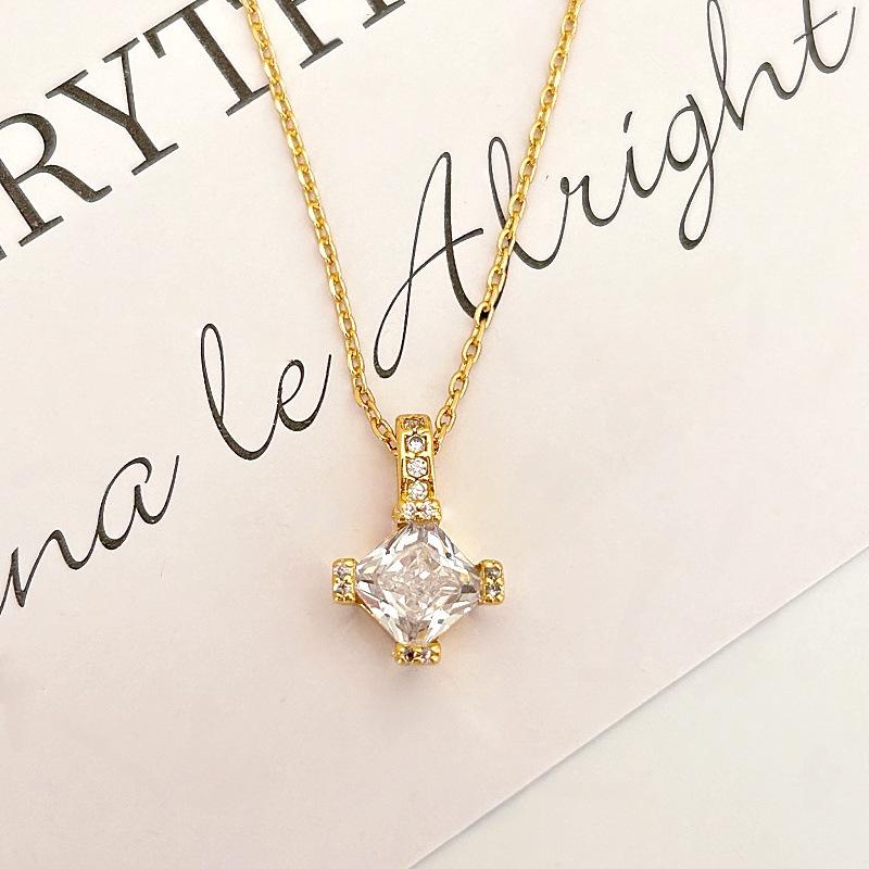 Rhombus Color Zirconium Necklace Light Luxury Fashion Collarbone Chain Classic Simple Versatile Necklace Women