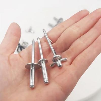 50 Stück Langlebige 3,2mm 4,0mm 4,8mm Falten Blindnieten Silber Rundkopf Tri Grip Nieten Dreifach-Falz Auspuffnieten