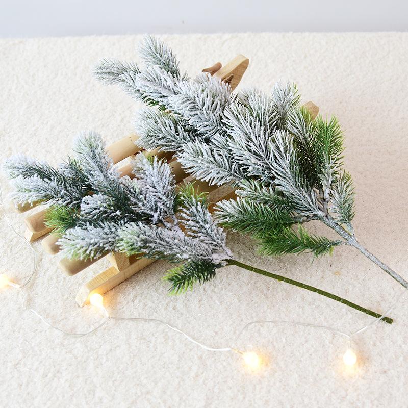 Christmas Tree Mini Pine Tree With Wood Base DIY Home Table Top Decor Christmas Artificial Frosted Sisal Small Trees Party Decor