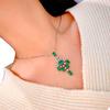 Elegante Collana con Smeraldo Sintetico Ciondolo Quadrato di Lusso con Design Completamente a Diamanti Lavorazione Sofisticata