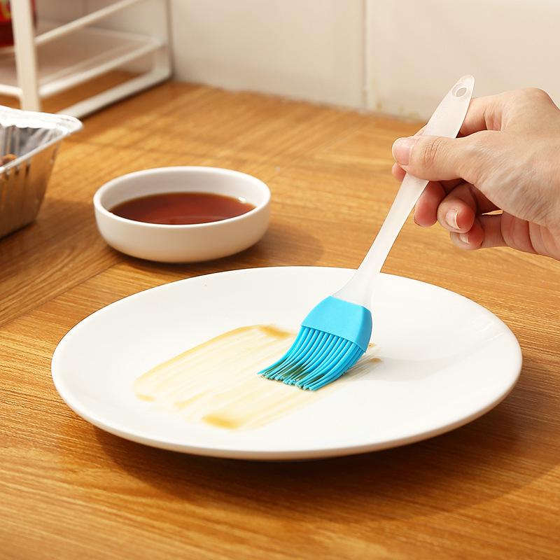 Silicone Oil Brush for Baking & BBQ - Heat Resistant, Non-Shedding, Ideal for Pancakes & Cooking