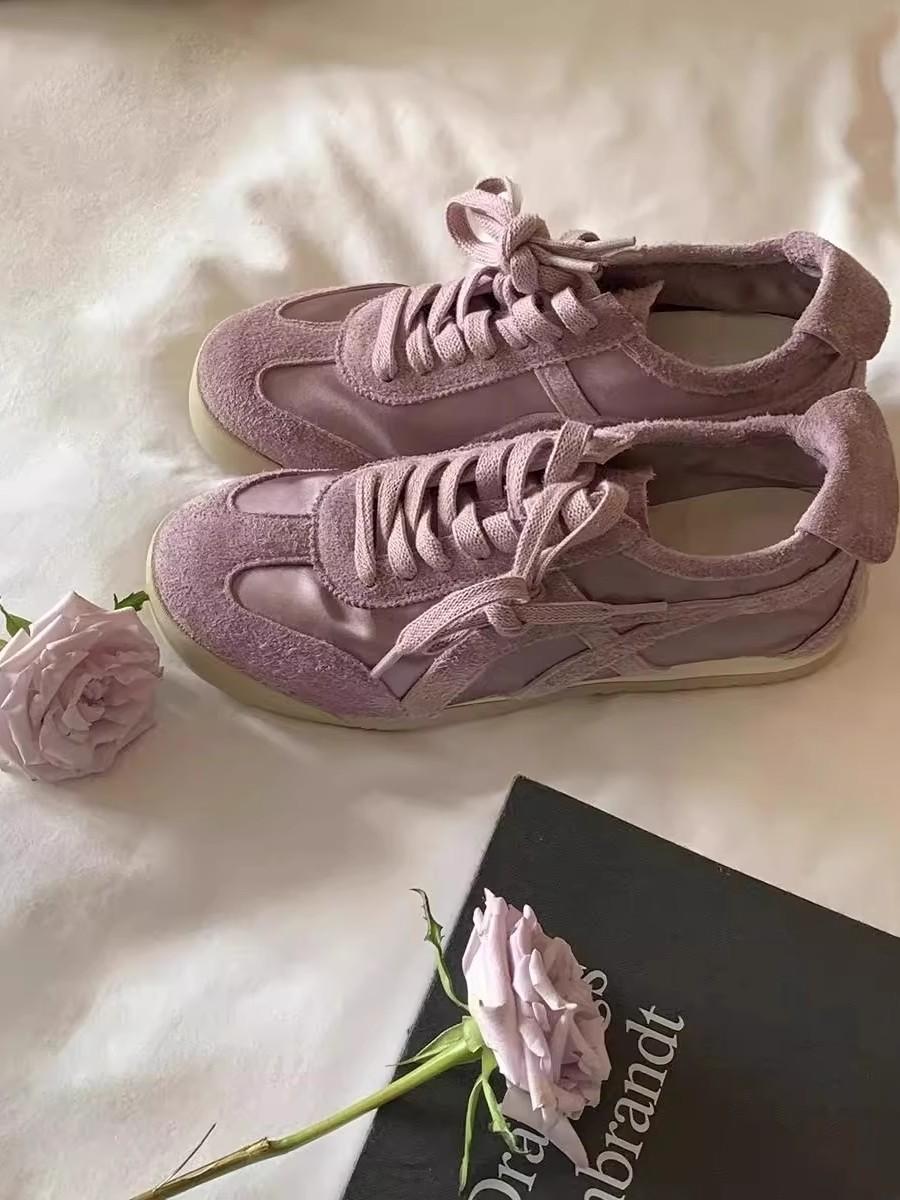 

Inner height-increasing flat-bottomed German training shoes for women s 2025 new retro versatile, comfortable and lightweight casual sports Forre 40 лавандовий
