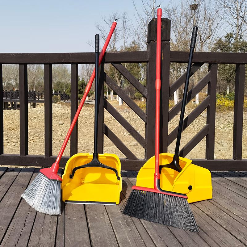 JNL Outdoor Hard Bristle Broom