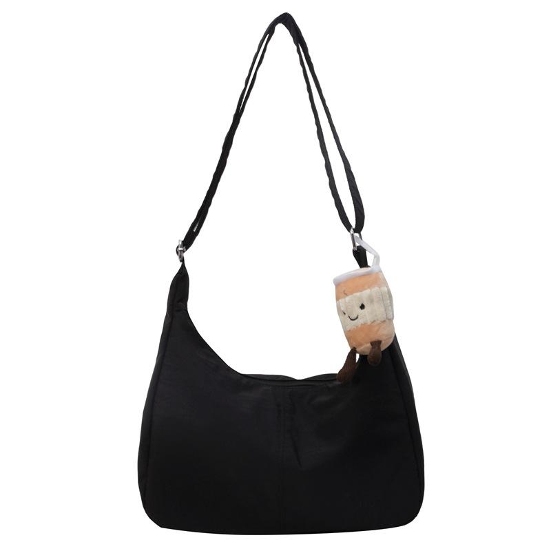 Commuter to work women's bag Korean version large capacity Oxford cloth crossbody dumpling bag versatile ins texture single shoulder armpit bag