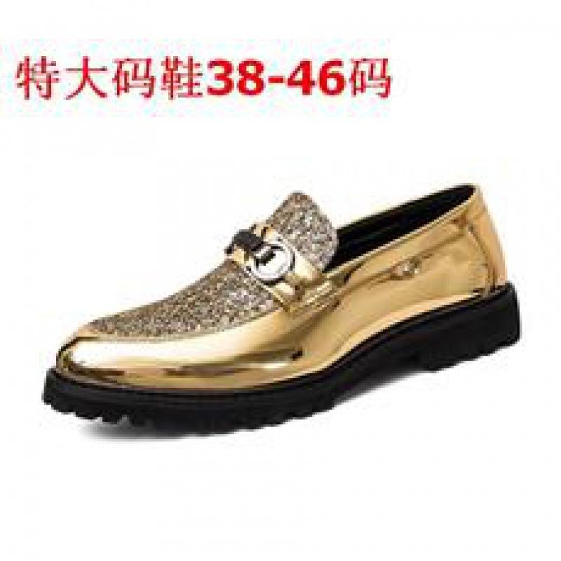 2025 summer new men's trend one-pedal leather shoes Korean version casual hairstylist shoes fashionable height-increasing Doudou shoes