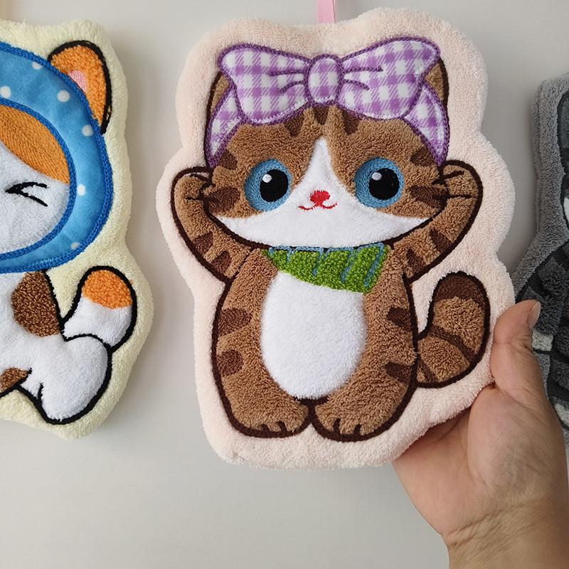 Adorable Cartoon Cat Hand Towel Hanging handkerchief Coral Fleece Ultra Absorbent Quick Drying Thick Odor Resistant Ideal For  Kitchens Bathrooms