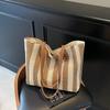 Summer Straw Woven Tote Bag for Women Large Capacity Striped Beach Bag Handmade Knitting Shoulder Bag Casual Vacation Handbag