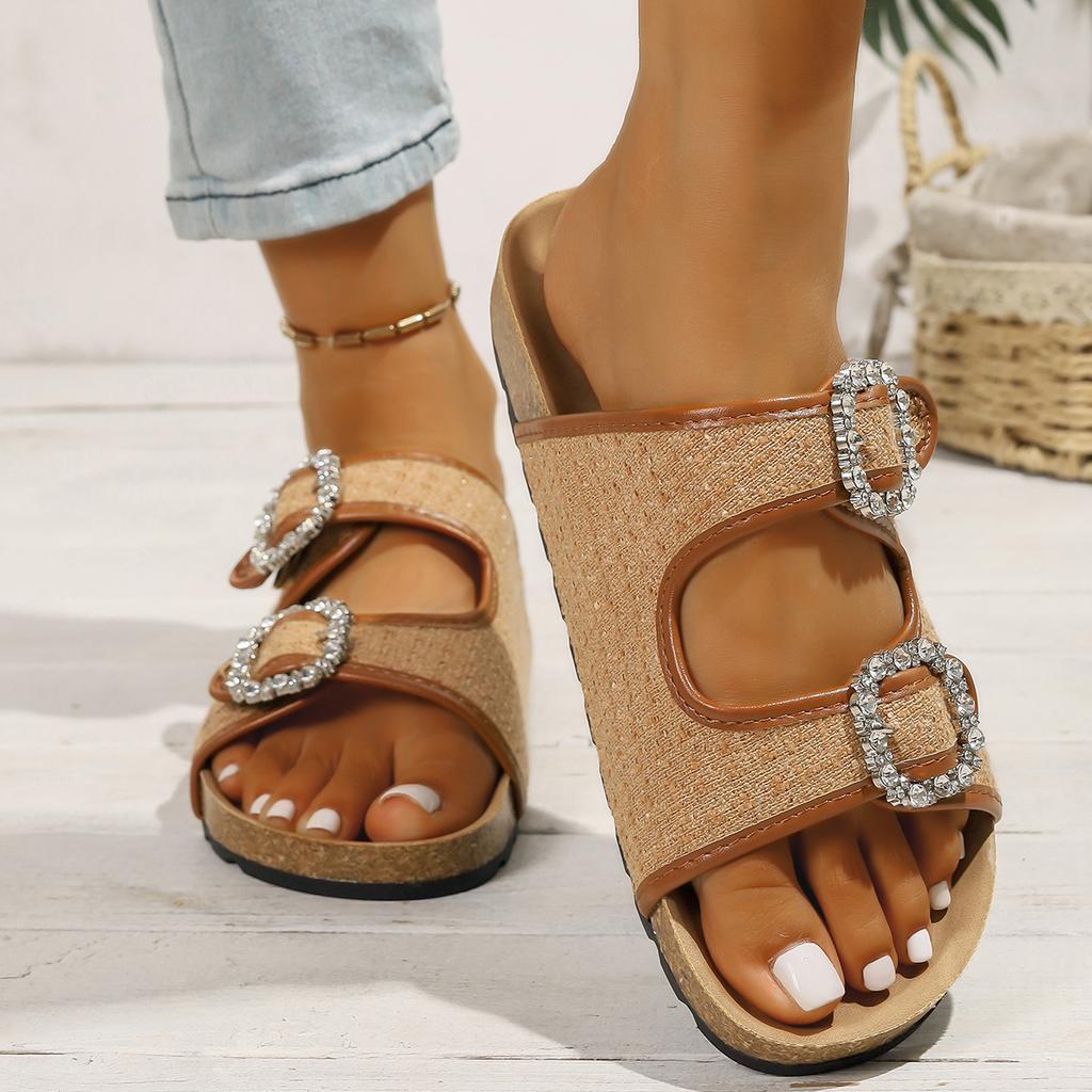 Módní letní dámské pantofle 2025 Nové venkovní sandály Spodní nazouvací gumová obuv Dámská verze Elegantní módní pantofle Pantofle