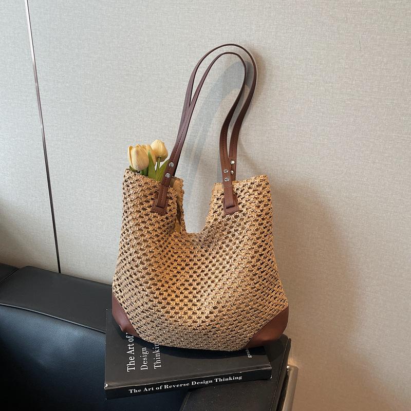 Straw bag women's large-capacity new summer versatile shoulder tote bag vacation beach woven bag