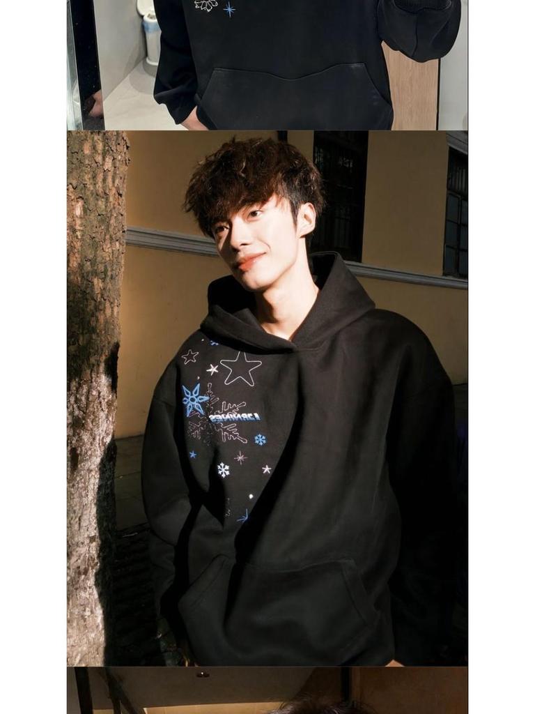 Unisex Retro Snowflake Embroidered Hooded Sweatshirt - Casual Loose Fit for Autumn/Winter