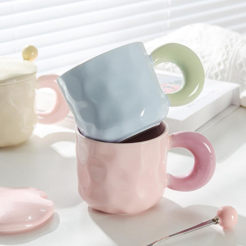 Hrnek Milk Fufu s víčkem a lžičkou, roztomilý dívčí, keramický hrnek na kávu s vysokým uchem, pro páry, do kanceláře, ke snídani