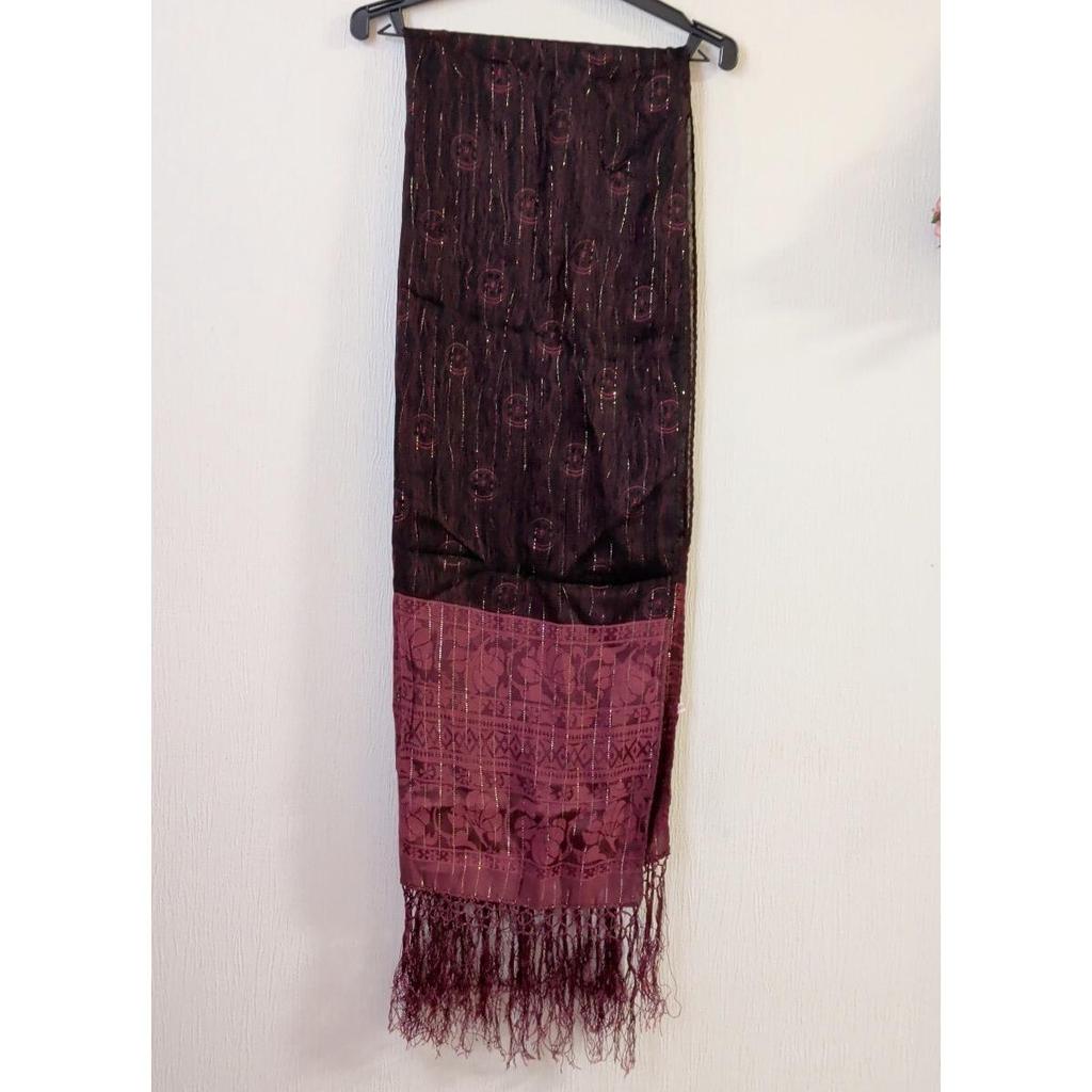Used Free shippingList Price 26,500 yenHand-woven 100% Silk Large Stole Unisex