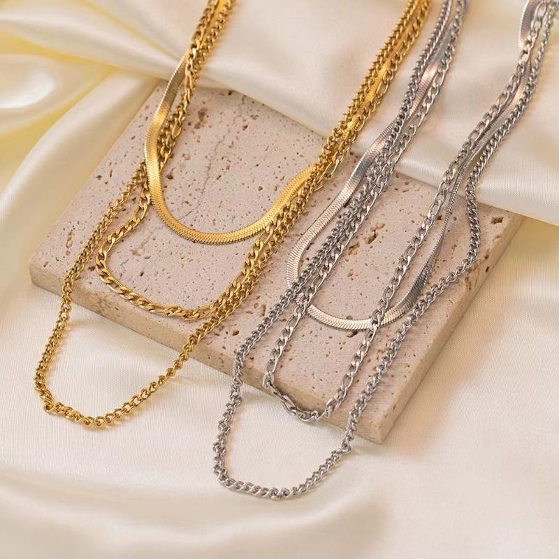High Quantity Travel Souvenirs Alloy Gifts Gold/Silver Punk Short Necklace Multilayer Necklace Hip Hop Popular