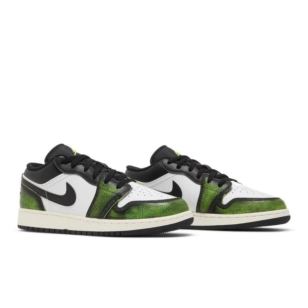 Air Jordan 1 Low SE Grade School 'Wear-Away - Electric Green' (Unisex) Black / Electric Green / White / Sail Kids' Basketball Shoes DO8244 003