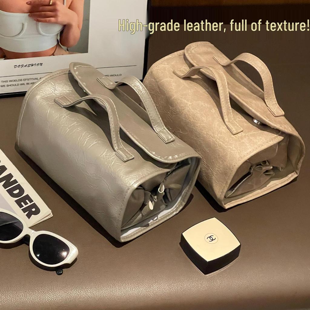 Versatile Travel Makeup Bag: Detachable, Portable & Spacious 4-in-1 Toiletry Organizer