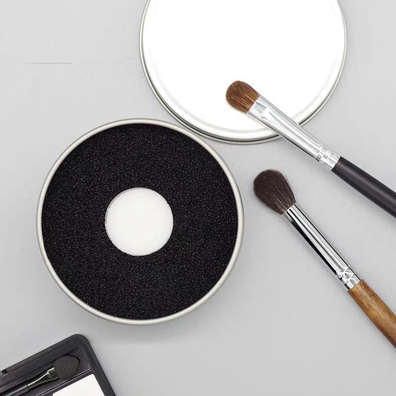 Makeup Brush & Sponge Quick Cleaning Box - Dry Clean & Concealer Brush Cleaner