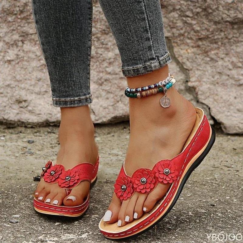 2026 Summer New Flower Thick Bottom Pinch Toe Cool Drag Beach Herringbone Soft Bottom Casual Comfortable Women's Sandals