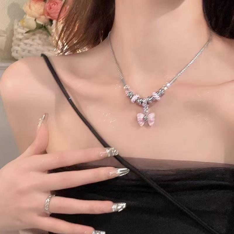 Pink Bow Beaded Necklace Women's Light Luxury Niche Design Advanced Sense Collarbone Chain Sweet Cool Temperament Versatile Neck Chain
