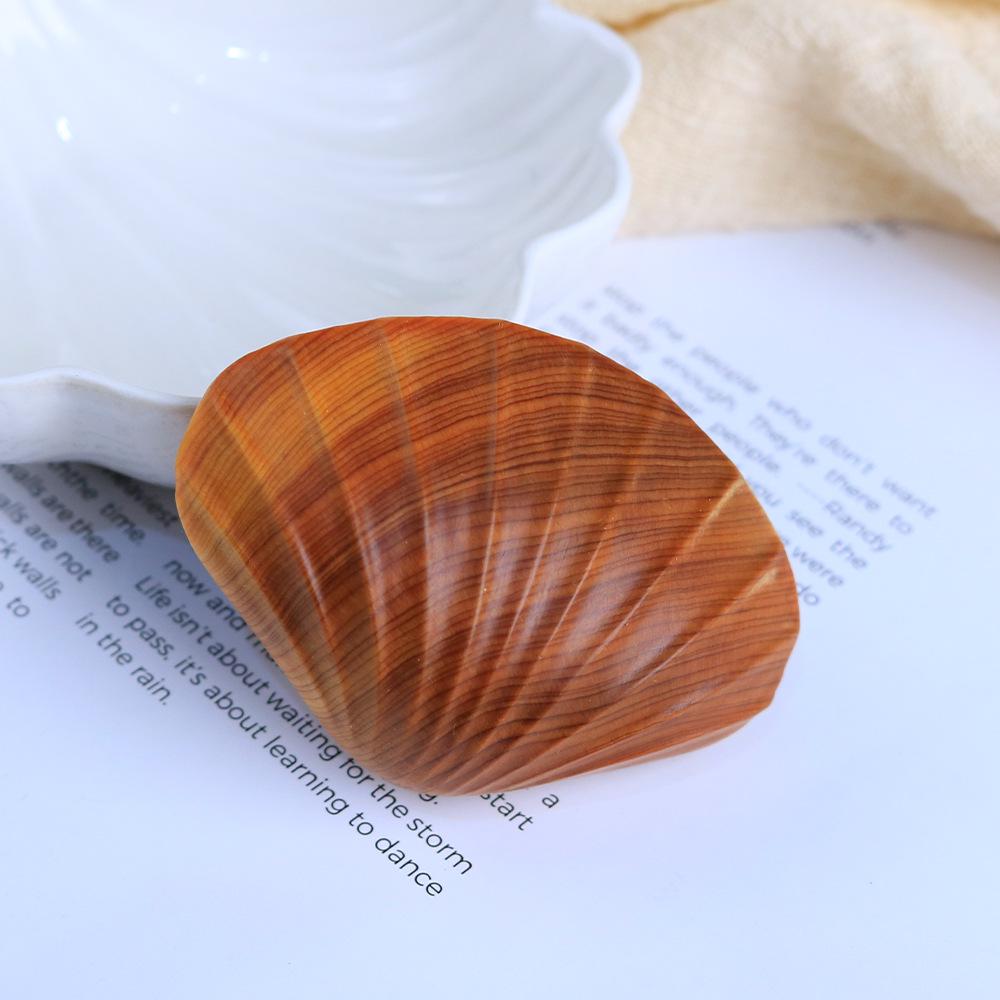 

Taihang Solid Wood Carved Handheld Double Wealth Cypress Shell