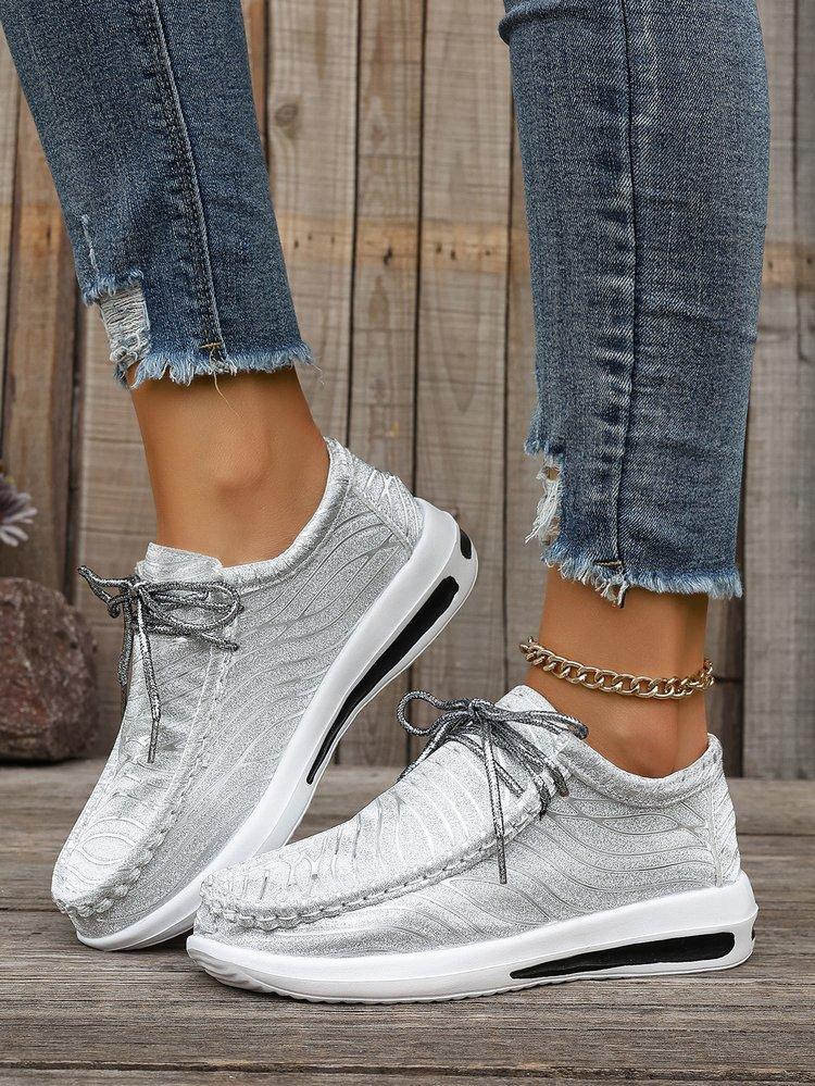 Fashion Shoes Woman 2025 Low Heels Female Footwear Slip On Sneakers Round Toe New Dress Sports Summer Big Size Casual Leisure PU Fabric