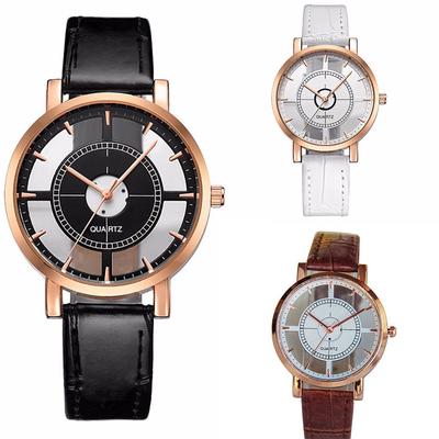 Reloj hueco único delicado de muñeca analógica con personalidad neutra para mujer