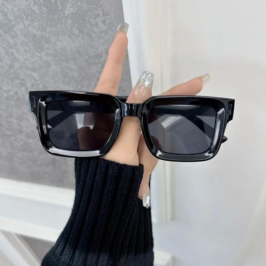 Vintage Women Fashion Square Sunglasses Retro Black Sun Glasses Female Male Eyewear