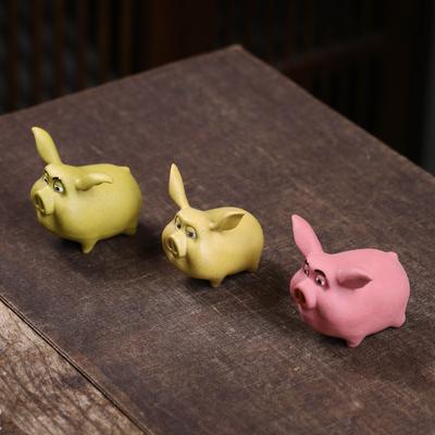 Handcrafted Purple Clay Tea Pet Pig Figurine - Adorable Tea Ceremony Accessory for Tea Ware (Can Be Cared For)