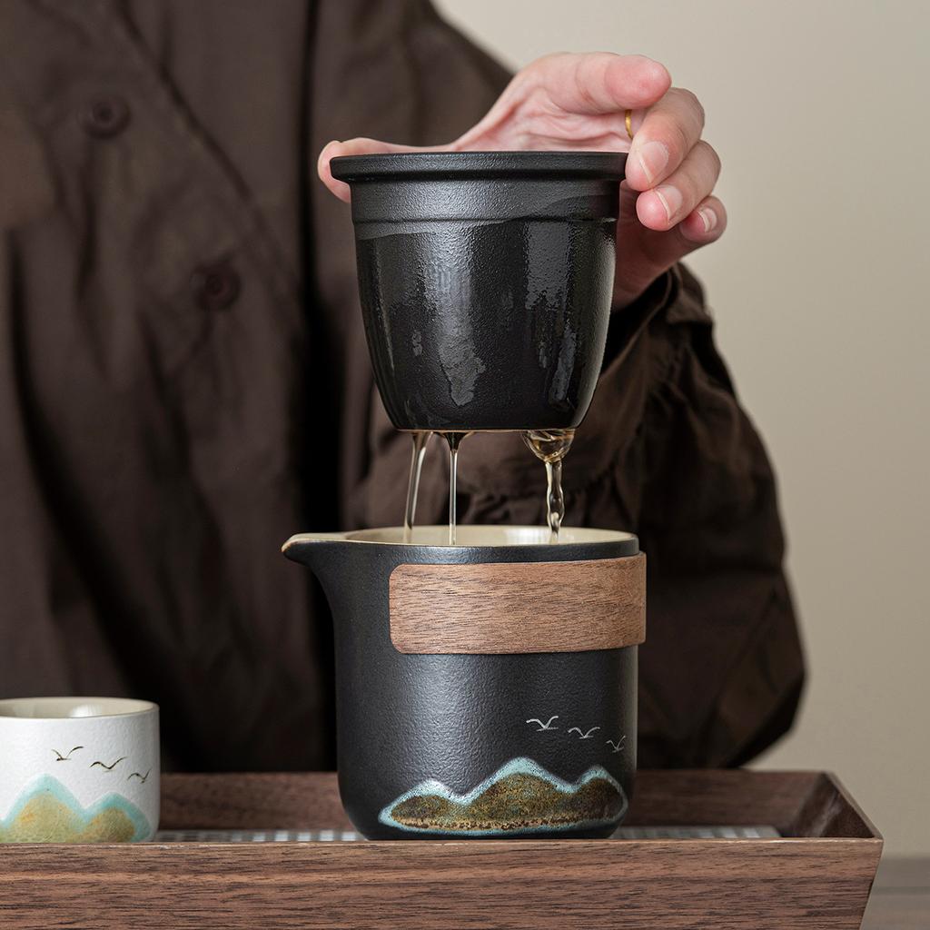New Chinese-style Aoyama Flying Bird Kuaike Cup, One Pot and Two Cups, Portable Tea Set, Leather Storage Bag, Business Gift.