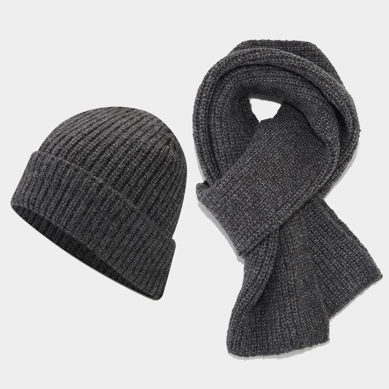 New two-color striped thickened hat, scarf set, autumn and winter outdoor cold-proof knitted hat two-piece set