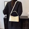 Spring and Summer Niche Retro Bag Women's New Trendy Shoulder Messenger Bag Versatile Dumpling Commuter Armpit Bag