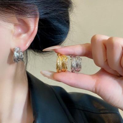 Metal Tare Unique Earrings 2 Colors
