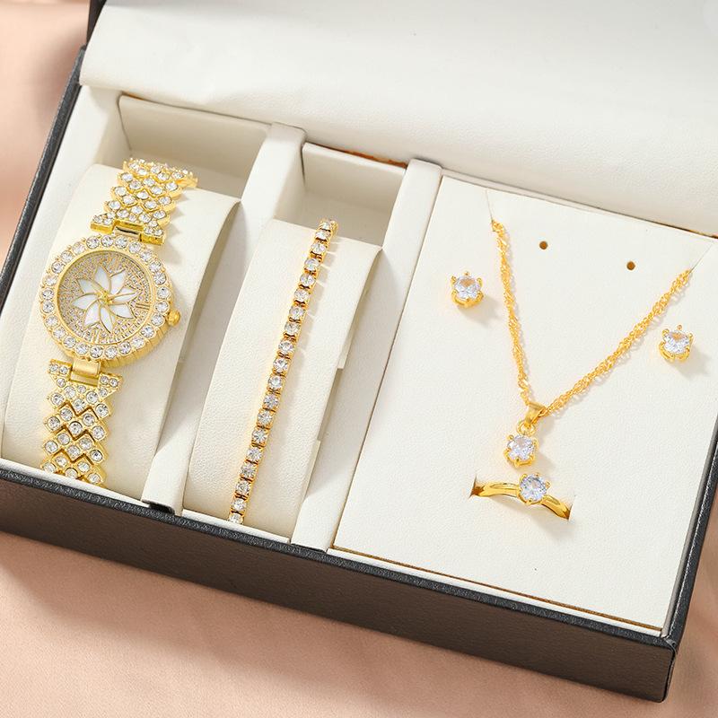 

Женский Роскошный Полностью Бриллиантовый Компактный Набор Аксессуаров из Пяти Предметов Подарочная Коробка Универсальные Кварцевые Наручные Часы