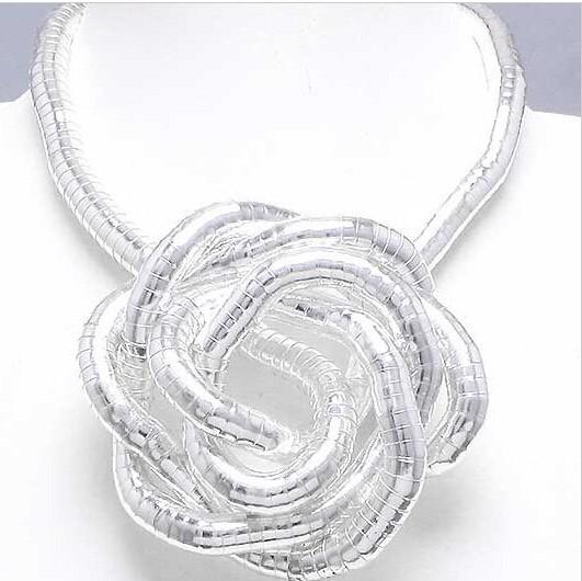 European and American men's personalized snake necklace 5mm white K iron-plated curved flexible random shape cool snake chain