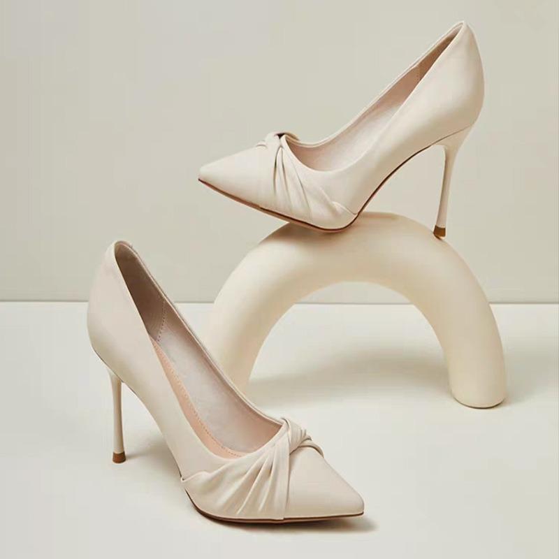 French Beige Simple Atmosphere Pointed Thin Heel High Heels Women's New Celebrity Elegant Professional Single Shoes Women