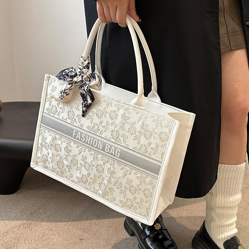 Torba Tote w stylu chińskim o dużej pojemności dla kobiet Nowa modna torba na ramię pod pachę Modna wszechstronna torebka