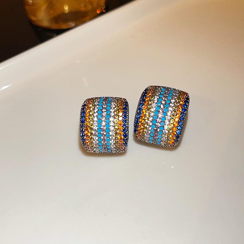 Silver Needle with Diamonds Flower Stripes Pearl Stud Earrings Medieval Vintage Retro Earrings Light Luxury Niche Earrings