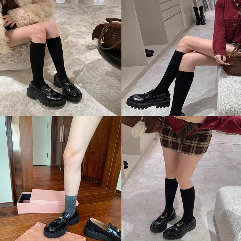 Luxurious Women's Grape Round Toe Heeled Slip-On Loafers