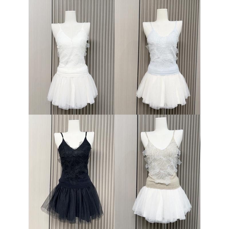 

Korean Style Elegant Lace Knit Camisole - Casual, Versatile, Slimming Base Top Black Camisole